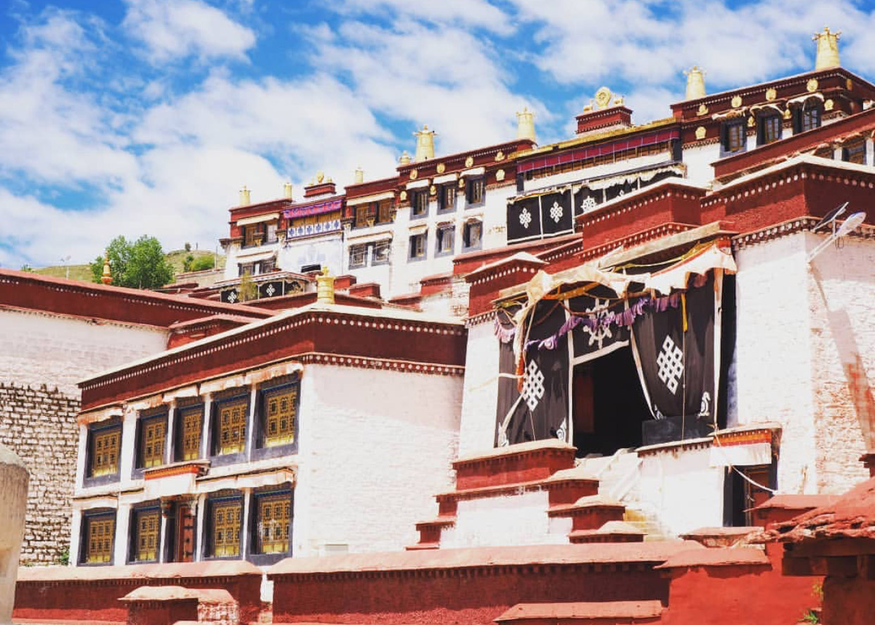 Trekking-Tibet-Ganden-to-Samye-Monastery.jpg
